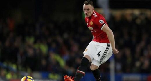 Injury-Plagued Jones To Leave Man Utd After 12 Years